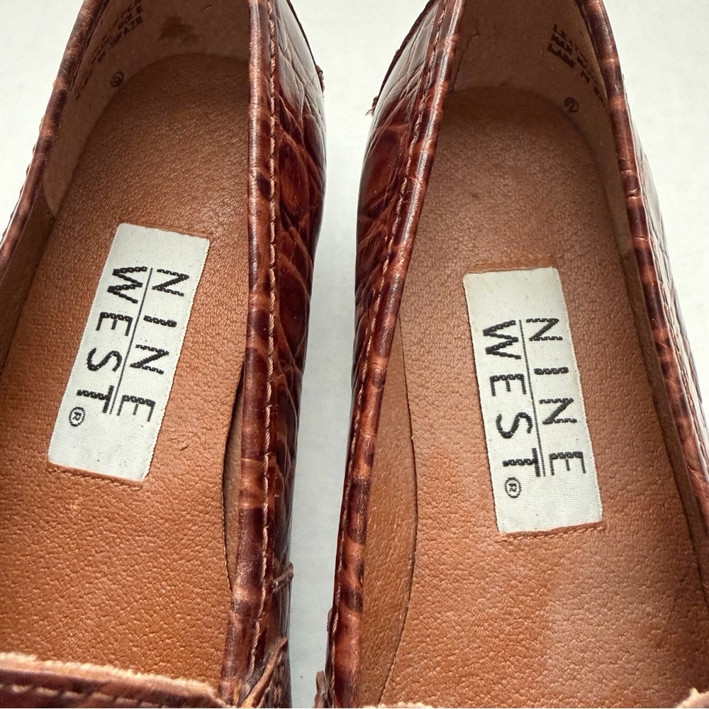 Nine West Brown Croc Embossed Leather Loafers Gold Crest Women’s 5.5 - Picture 9 of 12